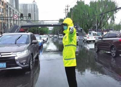 雨情急！多部門聯(lián)動(dòng)疏通保暢