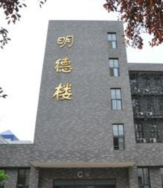 在甘設點組織藝術類專業(yè)?？济魅者M行