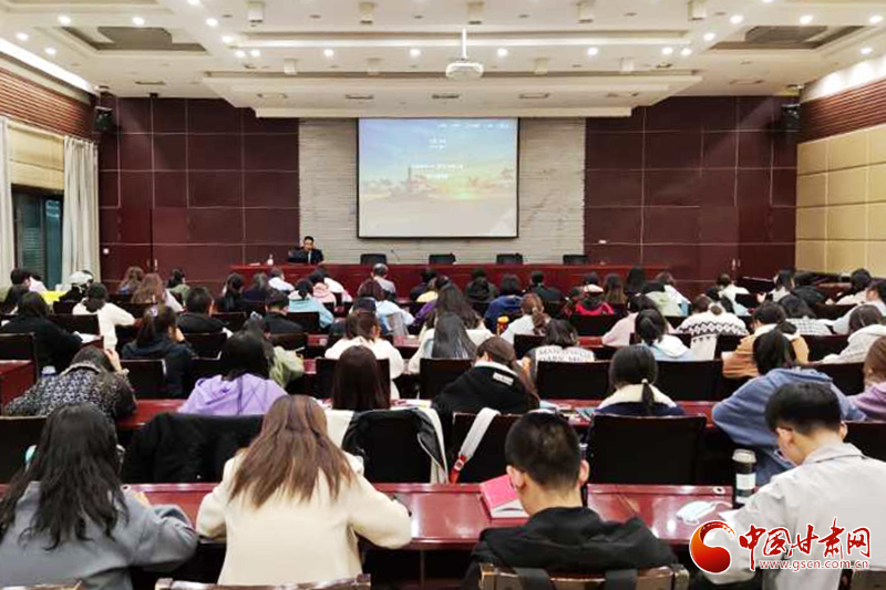 《玉帛之路、青銅之路與“金玉良緣”“金聲玉振”的文化原型》報告會在西北師范大學(xué)舉行