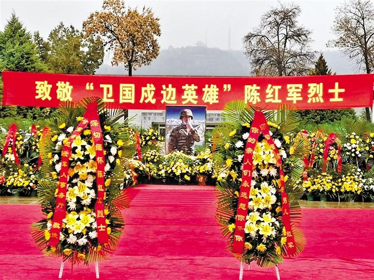 又是一年清明時 金城嗚咽祭英魂 “紅軍，我們看你來了！”