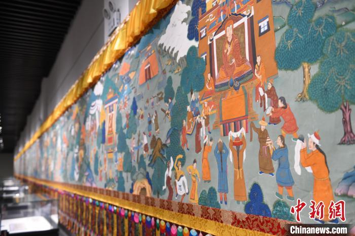 8月20日，“塔影河聲吉祥千年——涼州會(huì)盟暨蘭州與武威文物聯(lián)展”在蘭州市博物館開展。戴文昌 攝